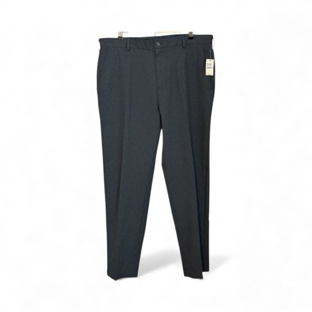 Van Heusen Traveler Straight Fit Premium  Men's Pants 38x32‎ Charcoal Gray